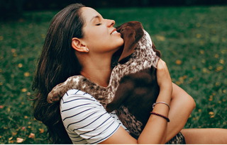 girl with pet